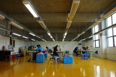 來自女性的靈感 衛生巾催生的綠色創業之路